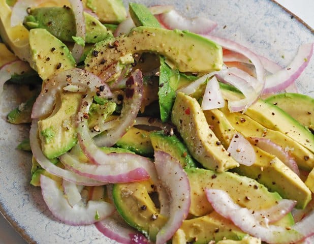 Recipes for salads with avocados